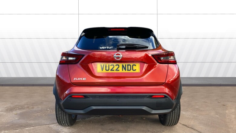 Nissan Juke 1.0 DiG-T 114 N-Connecta 5dr Petrol Hatchback
